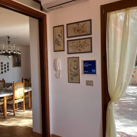 Holiday home Con Giardino Vista Mare